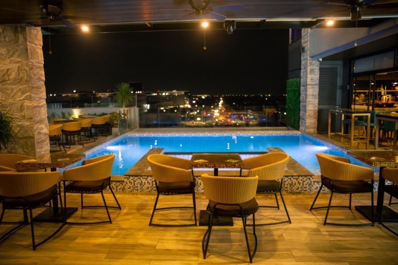 El Vistra Hotel Angeles Εξωτερικό φωτογραφία