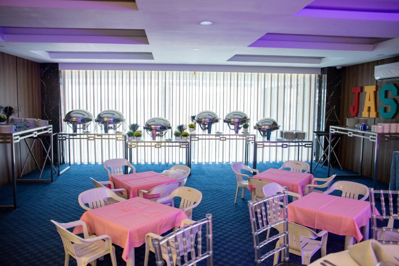 El Vistra Hotel Angeles Εξωτερικό φωτογραφία