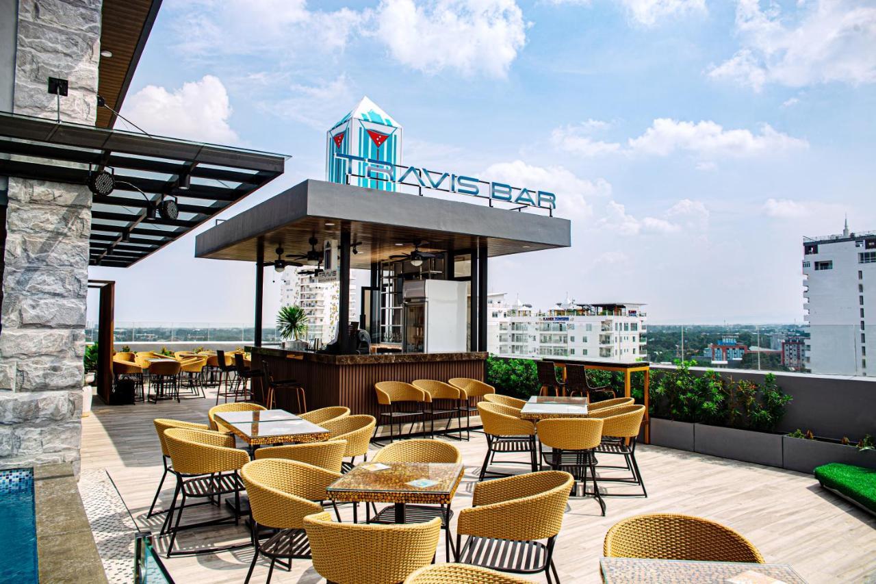 El Vistra Hotel Angeles Εξωτερικό φωτογραφία