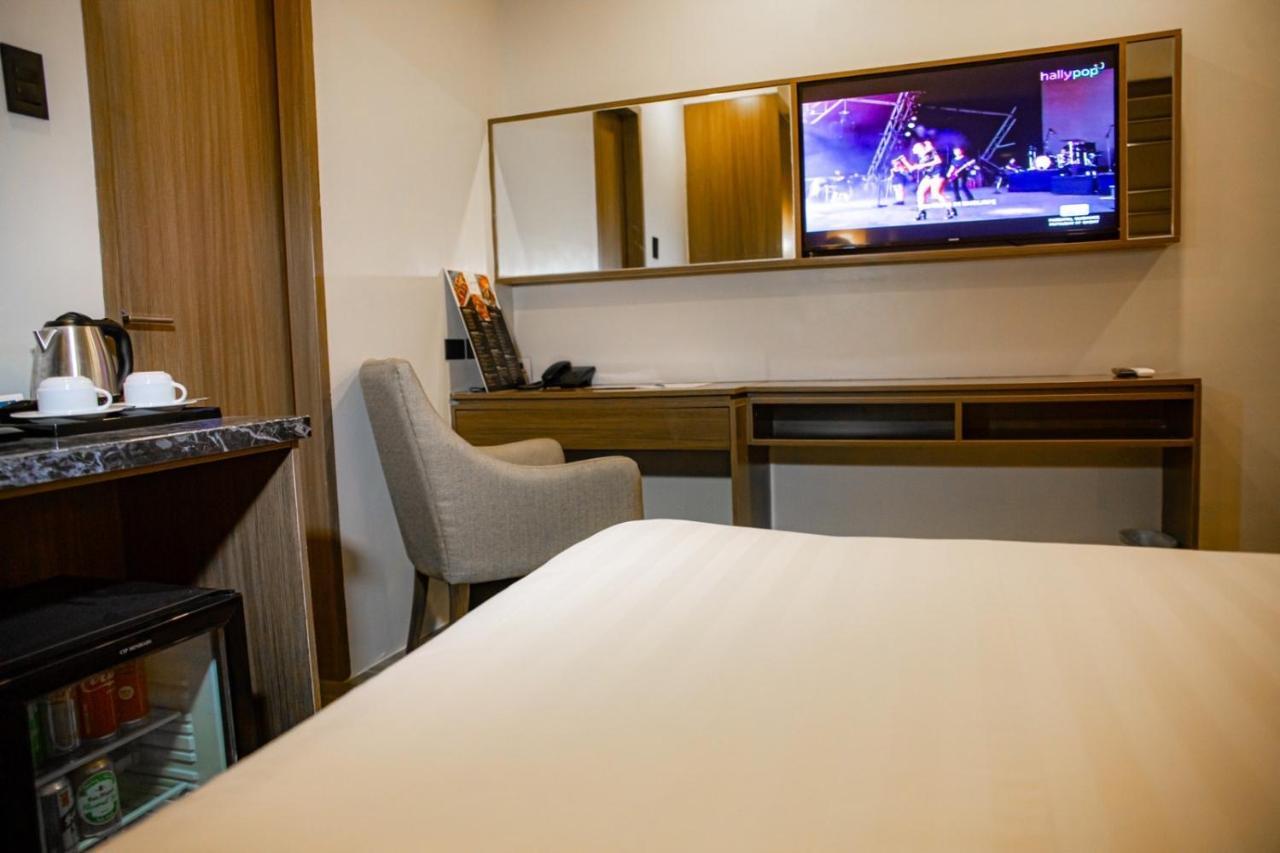 El Vistra Hotel Angeles Εξωτερικό φωτογραφία