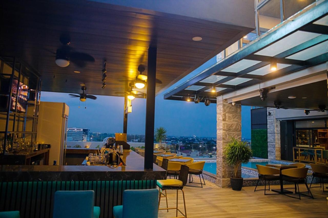 El Vistra Hotel Angeles Εξωτερικό φωτογραφία