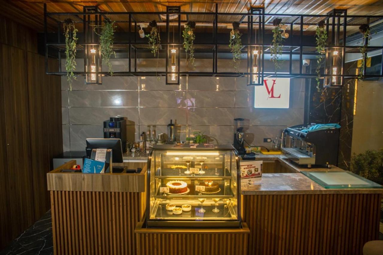 El Vistra Hotel Angeles Εξωτερικό φωτογραφία