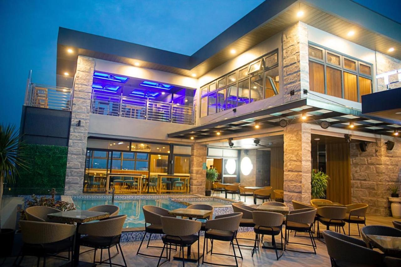 El Vistra Hotel Angeles Εξωτερικό φωτογραφία